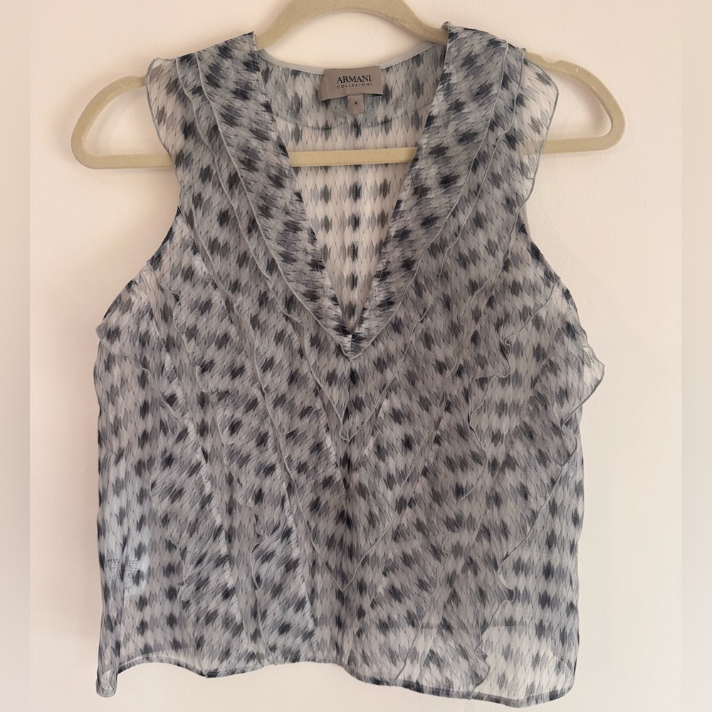 Armani Collezioni Women's Black and White Patterned Top